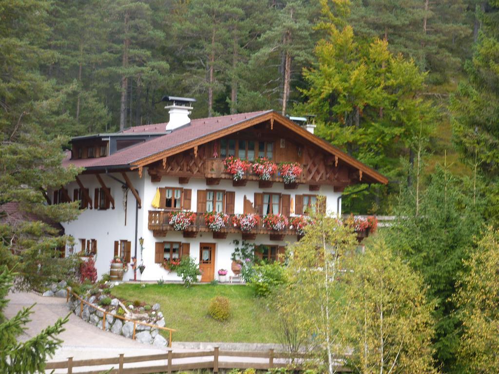 Gästehaus Arnspitzblick Scharnitz Exterior foto